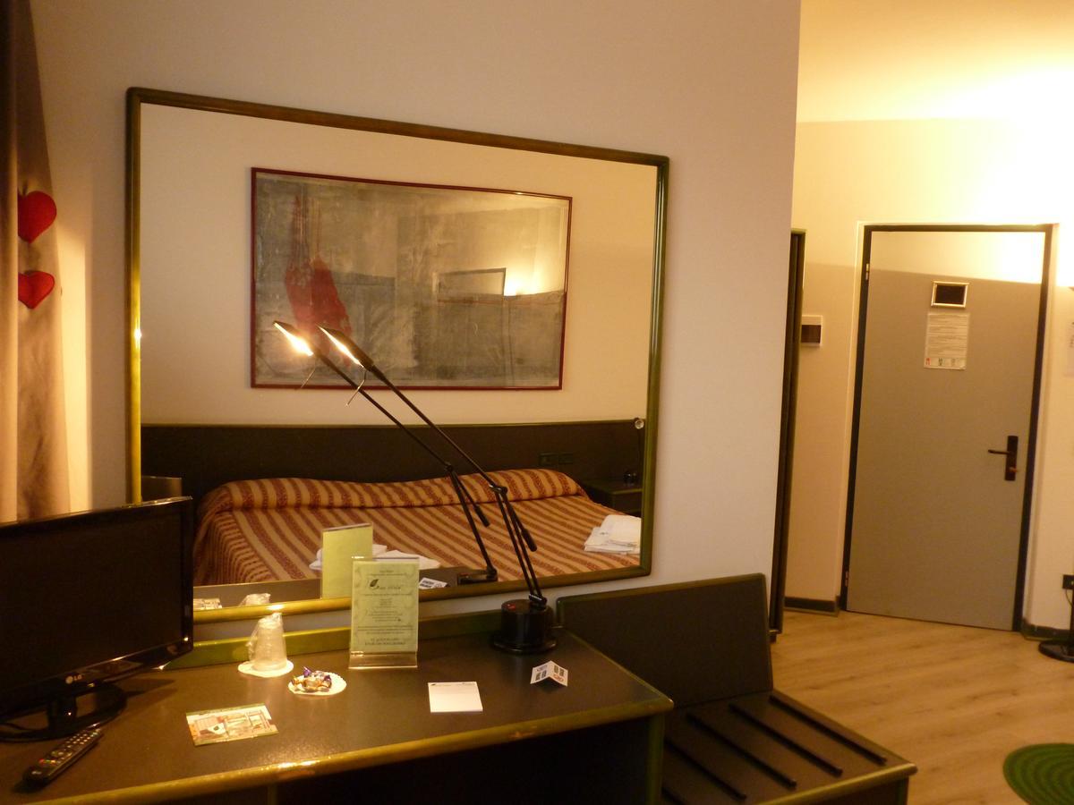 Green Hotel Poviglio  Exterior foto